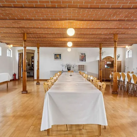 Margretehoj Manor In Scenic Surroundings Casa rural *