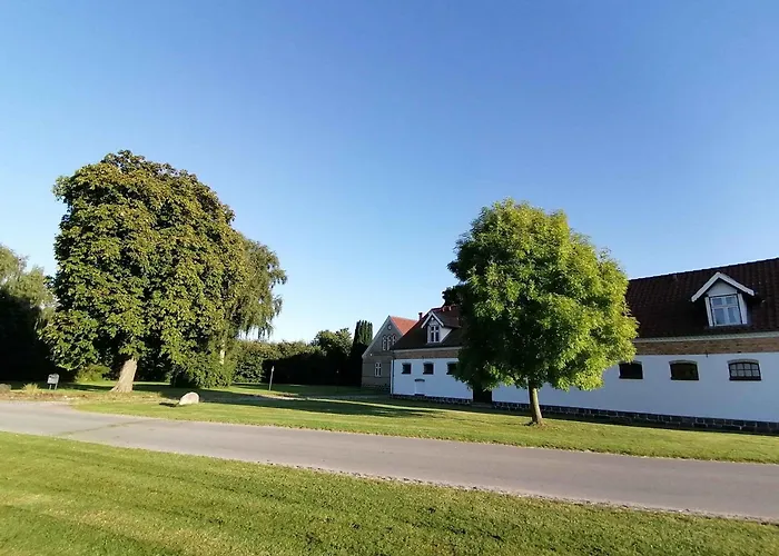 Margretehoj Manor In Scenic Surroundings * Rimso